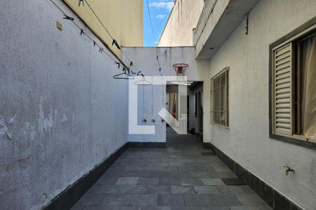 Casa para alugar com 238m², 3 quartos e 4 vagas Casa para alugar com 238m², 3 quartos e 4 vagasQuintal