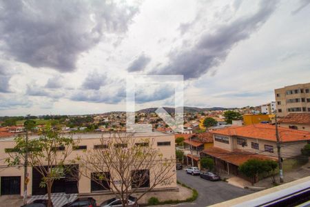 Apartamento à venda com 72m², 2 quartos e 1 vaga