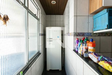 Casa à venda com 68m², 2 quartos e sem vagaÁrea de Serviço