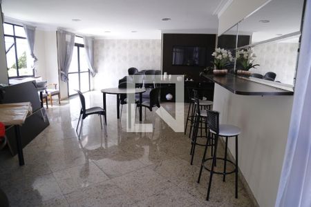 Apartamento para alugar com 80m², 3 quartos e 1 vagaÁrea comum - Salão de festas