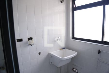 Apartamento para alugar com 80m², 3 quartos e 1 vagaÁrea de Serviço