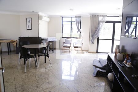 Apartamento para alugar com 80m², 3 quartos e 1 vagaÁrea comum - Salão de festas