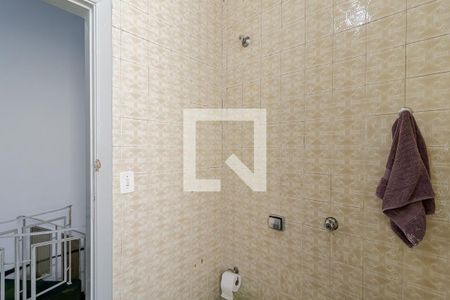 Casa à venda com 250m², 3 quartos e 2 vagas Casa à venda com 250m², 3 quartos e 2 vagasBanheiro