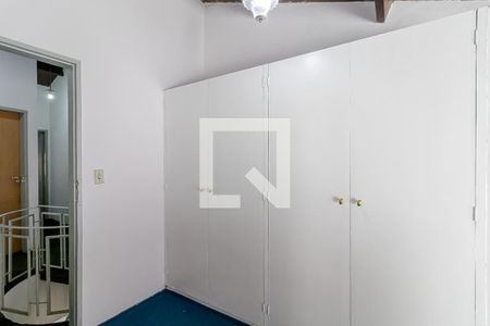 Casa à venda com 250m², 3 quartos e 2 vagas Casa à venda com 250m², 3 quartos e 2 vagasSuíte