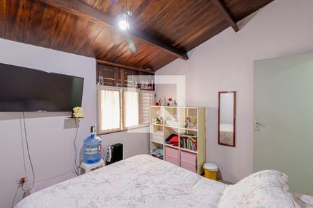 Casa à venda com 250m², 3 quartos e 2 vagas Casa à venda com 250m², 3 quartos e 2 vagasQuarto 2