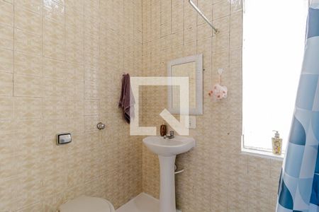 Casa à venda com 250m², 3 quartos e 2 vagas Casa à venda com 250m², 3 quartos e 2 vagasBanheiro