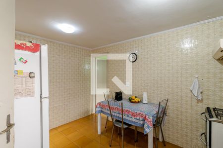 Casa à venda com 250m², 3 quartos e 2 vagas Casa à venda com 250m², 3 quartos e 2 vagasCozinha