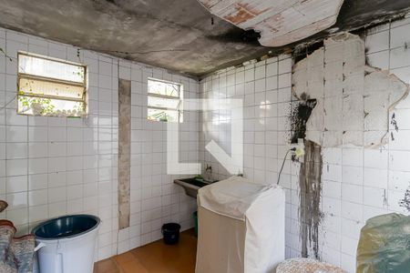 Casa à venda com 250m², 3 quartos e 2 vagas Casa à venda com 250m², 3 quartos e 2 vagasÁrea de Serviço