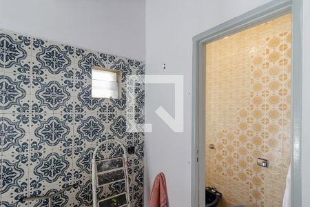 Casa à venda com 250m², 3 quartos e 2 vagas Casa à venda com 250m², 3 quartos e 2 vagasBanheiro da Suíte