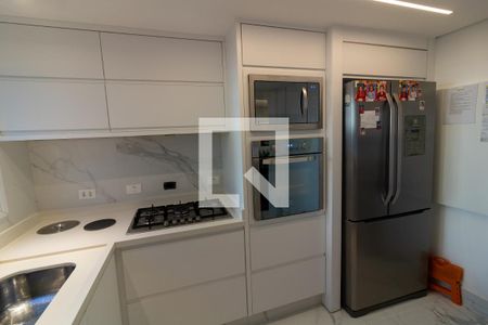 Casa de condomínio à venda com 366m², 5 quartos e sem vaga Casa de condomínio à venda com 366m², 5 quartos e sem vagaCozinha