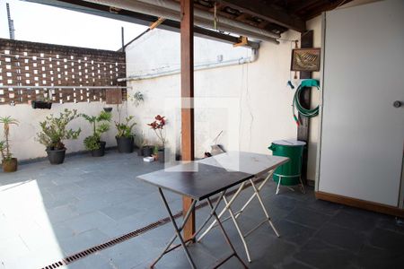 Casa à venda com 170m², 4 quartos e 2 vagas Casa à venda com 170m², 4 quartos e 2 vagasÁrea Externa