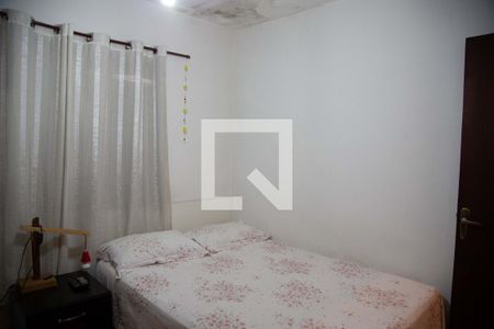 Casa à venda com 170m², 4 quartos e 2 vagas Casa à venda com 170m², 4 quartos e 2 vagasQuarto 3