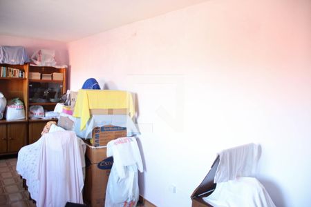 Casa à venda com 300m², 3 quartos e 2 vagas Casa à venda com 300m², 3 quartos e 2 vagasEdicula