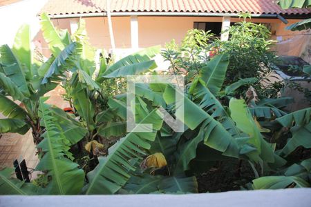 Casa à venda com 300m², 3 quartos e 2 vagas Casa à venda com 300m², 3 quartos e 2 vagasPaisagem quintal