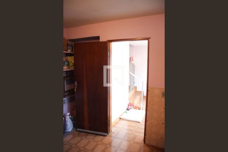 Casa à venda com 300m², 3 quartos e 2 vagas Casa à venda com 300m², 3 quartos e 2 vagasEdicula