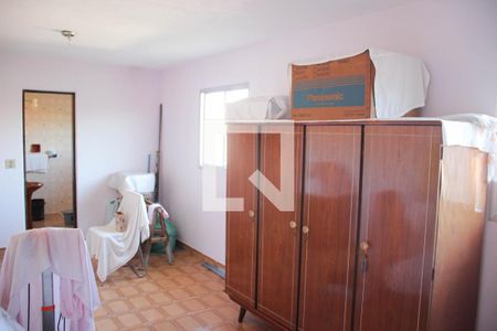 Casa à venda com 300m², 3 quartos e 2 vagas Casa à venda com 300m², 3 quartos e 2 vagasEdicula