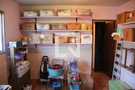 Casa à venda com 300m², 3 quartos e 2 vagas Casa à venda com 300m², 3 quartos e 2 vagasEdicula