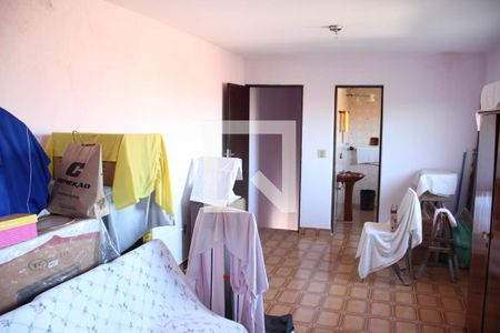 Casa à venda com 300m², 3 quartos e 2 vagas Casa à venda com 300m², 3 quartos e 2 vagasEdicula