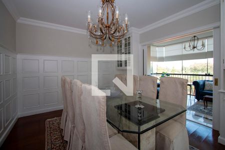 Apartamento à venda com 210m², 4 quartos e 4 vagasSala de Jantar