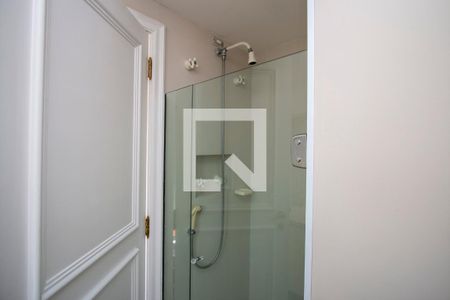 Apartamento à venda com 210m², 4 quartos e 4 vagasBanheiro da Suíte 3