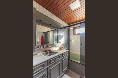 Apartamento à venda com 156m², 4 quartos e 3 vagasSuite