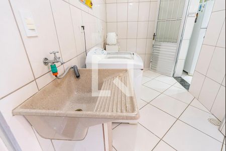 Casa à venda com 202m², 4 quartos e 2 vagas Casa à venda com 202m², 4 quartos e 2 vagasÁrea de Serviço