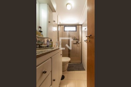 Apartamento à venda com 96m², 3 quartos e 2 vagas Apartamento à venda com 96m², 3 quartos e 2 vagasBanheiro da Suíte