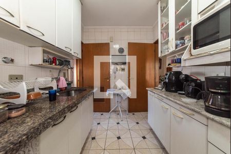 Apartamento à venda com 96m², 3 quartos e 2 vagas Apartamento à venda com 96m², 3 quartos e 2 vagasCozinha