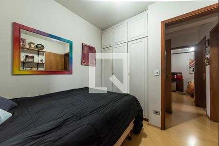 Apartamento à venda com 96m², 3 quartos e 2 vagas Apartamento à venda com 96m², 3 quartos e 2 vagasQuarto 2