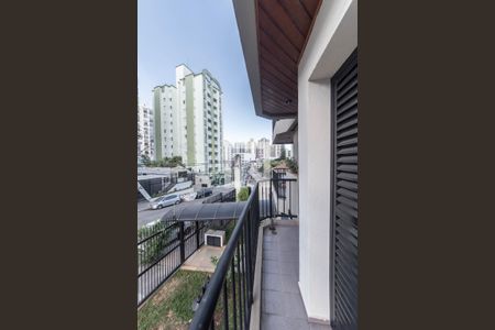 Apartamento à venda com 96m², 3 quartos e 2 vagas Apartamento à venda com 96m², 3 quartos e 2 vagasSacada Quarto 2 e Suíte