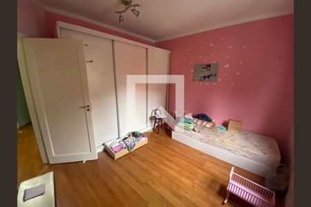 Casa à venda com 104m², 2 quartos e sem vaga