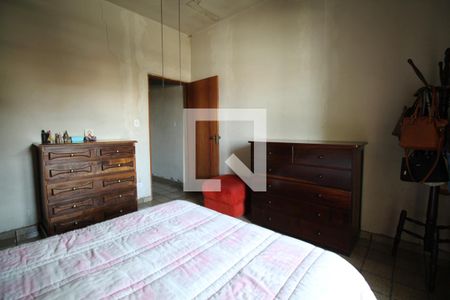 Casa à venda com 200m², 4 quartos e 2 vagasSuite 1