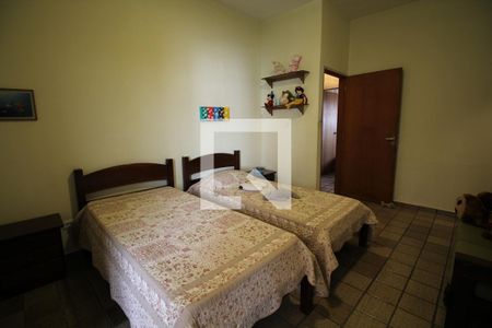 Casa à venda com 200m², 4 quartos e 2 vagasSuite 2