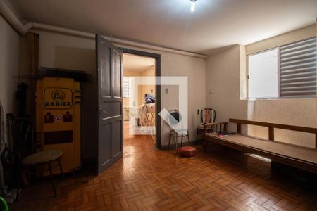 Casa à venda com 190m², 4 quartos e 3 vagas Casa à venda com 190m², 4 quartos e 3 vagasQuarto de Serviço