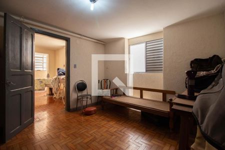 Casa à venda com 190m², 4 quartos e 3 vagas Casa à venda com 190m², 4 quartos e 3 vagasQuarto de Serviço