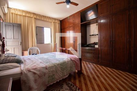 Casa à venda com 190m², 4 quartos e 3 vagas Casa à venda com 190m², 4 quartos e 3 vagasSuíte 1