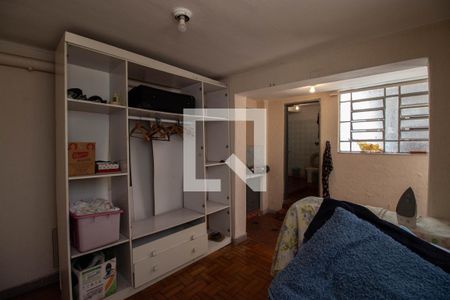 Casa à venda com 190m², 4 quartos e 3 vagas Casa à venda com 190m², 4 quartos e 3 vagasQuarto de Serviço