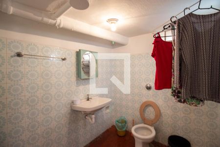 Casa à venda com 190m², 4 quartos e 3 vagas Casa à venda com 190m², 4 quartos e 3 vagasBanheiro de serviço