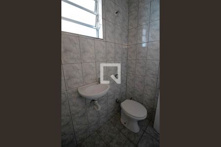 Casa à venda com 152m², 3 quartos e 2 vagas Casa à venda com 152m², 3 quartos e 2 vagasBanheiro 2