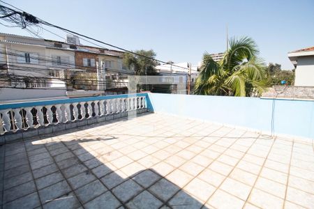 Casa à venda com 152m², 3 quartos e 2 vagas Casa à venda com 152m², 3 quartos e 2 vagasÁrea externa