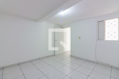 Quarto de casa para alugar com 1 quarto, 35m² em Santo Antônio, Osasco
