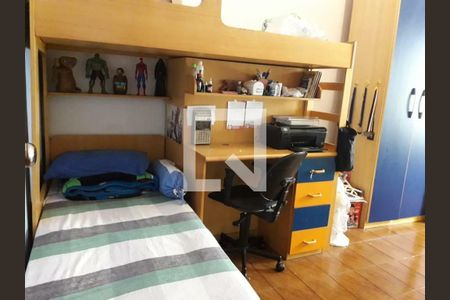 Casa à venda com 320m², 2 quartos e 2 vagas