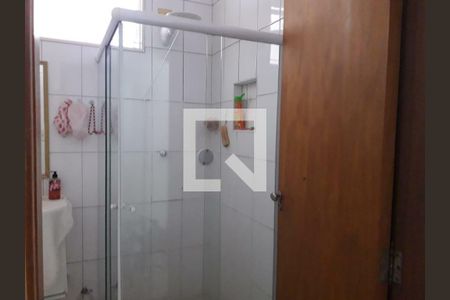 Casa à venda com 320m², 2 quartos e 2 vagas