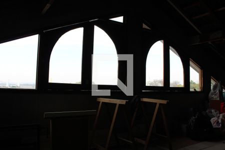 Casa à venda com 200m², 3 quartos e 3 vagasSótão