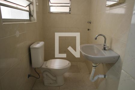 Banheiro de casa para alugar com 1 quarto, 60m² em Cambuci, São Paulo