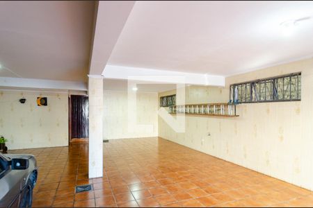 Casa à venda com 400m², 5 quartos e 6 vagas Casa à venda com 400m², 5 quartos e 6 vagasGaragem