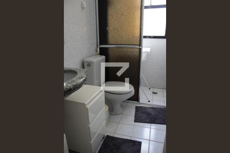 Apartamento para alugar com 343m², 3 quartos e 3 vagasBanheiro