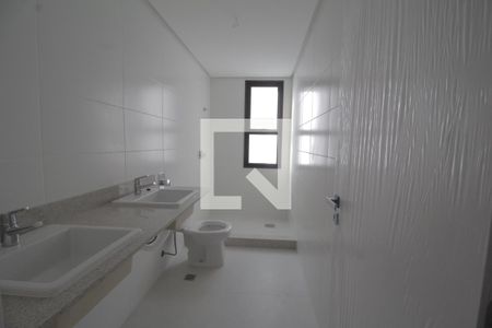 Apartamento à venda com 184m², 3 quartos e 3 vagasBanheiro da Suíte 3