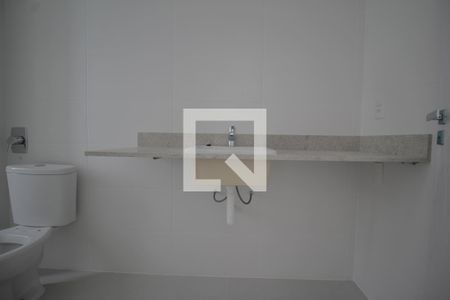 Apartamento à venda com 184m², 3 quartos e 3 vagasBanheiro da Suíte 2