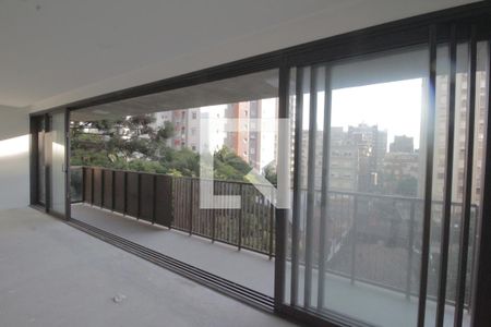 Apartamento à venda com 184m², 3 quartos e 3 vagasVaranda